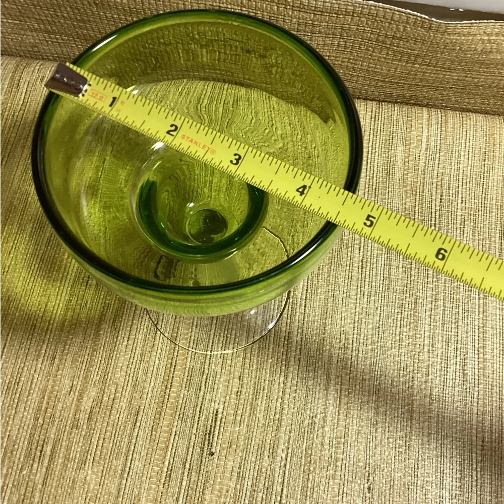 New Vintage 2003 The Cellar For Macy’s Green Glass Margarita Glasses set of 2